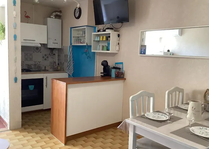Mes A La 4 Pers, Parking Prive, Wifi, Linges Fournis, Climatisation شقة