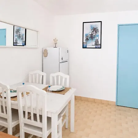 شقة Mes A La 4 Pers, Parking Prive, Wifi, Linges Fournis, Climatisation
